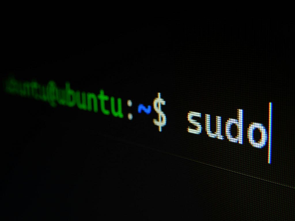 My Journey into Linux: Why Every IT Student Should Try It 